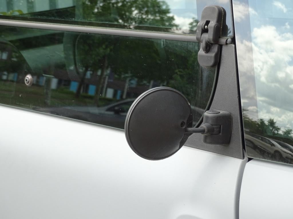 Opel Rocks-e base | led | pano | incl. btw