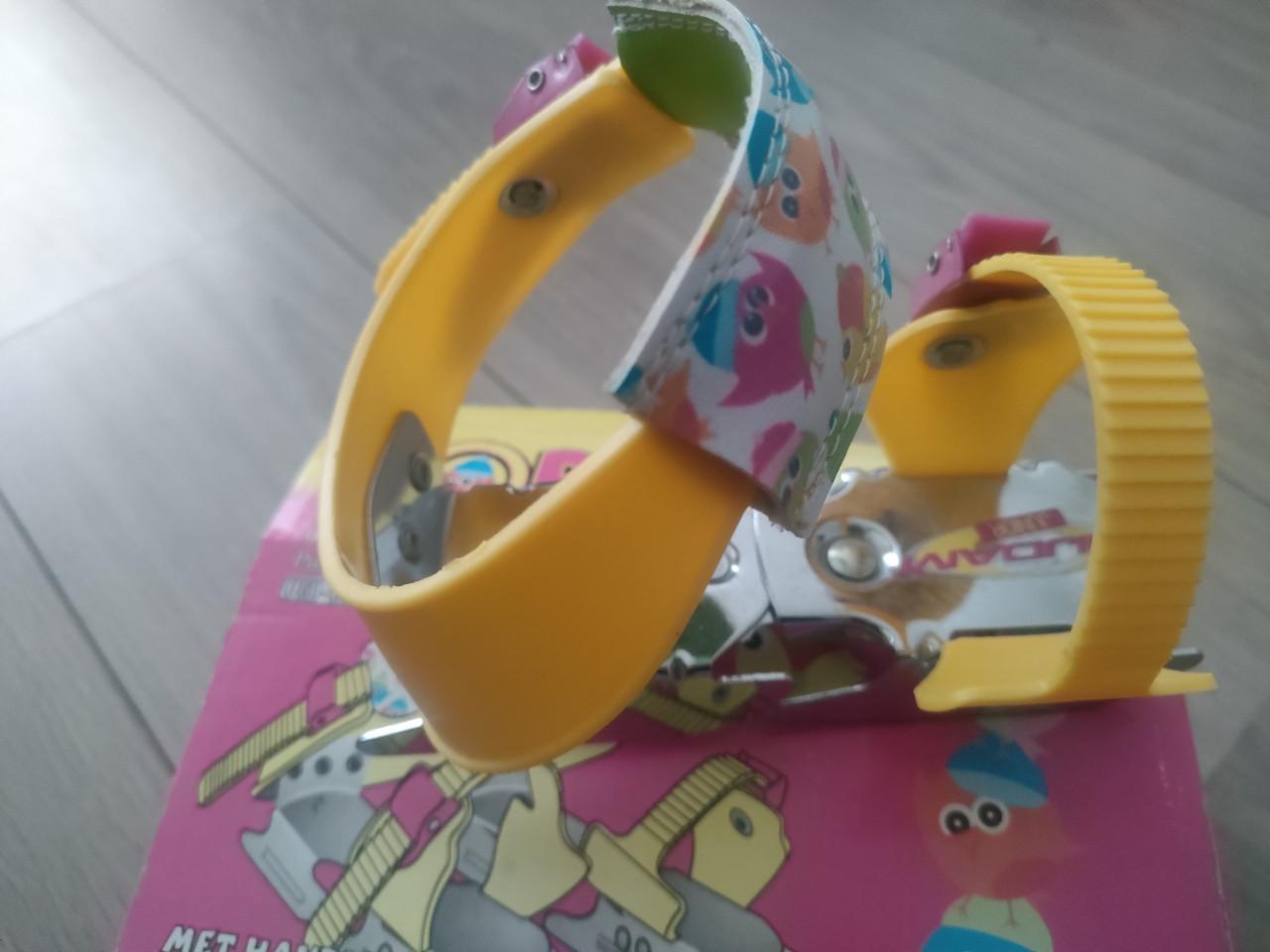 Kinderschaatsen/ glij-ijzers van Nijdam