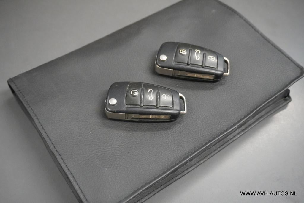 Audi A3 1.6 fsi attraction