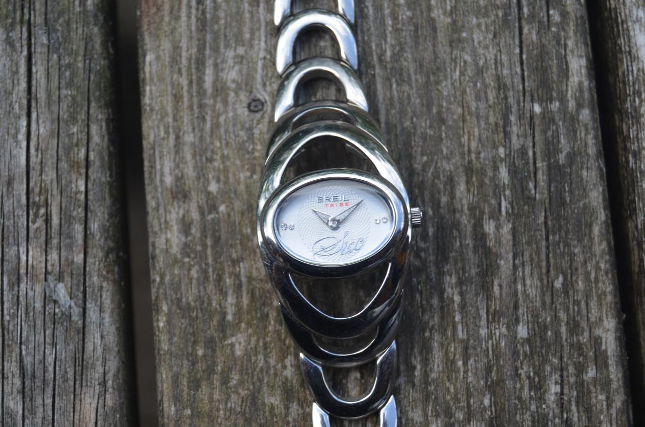 Diverse dameshorloges, werking onbekend!!