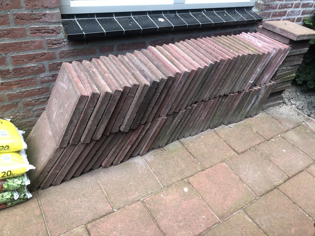 Rode tegels 30*30