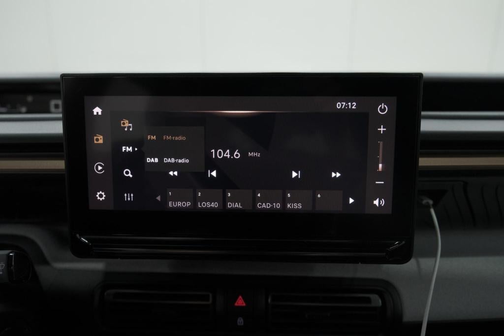 Citroen C3 Aircross 1.2 turbo 100pk plus | camera | parkeersensoren | apple