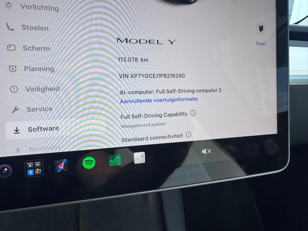 Tesla Model Y rwd 58 kwh