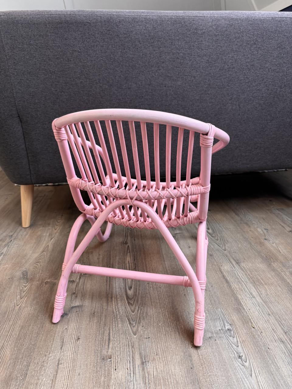 Rattan kinderstoel roze