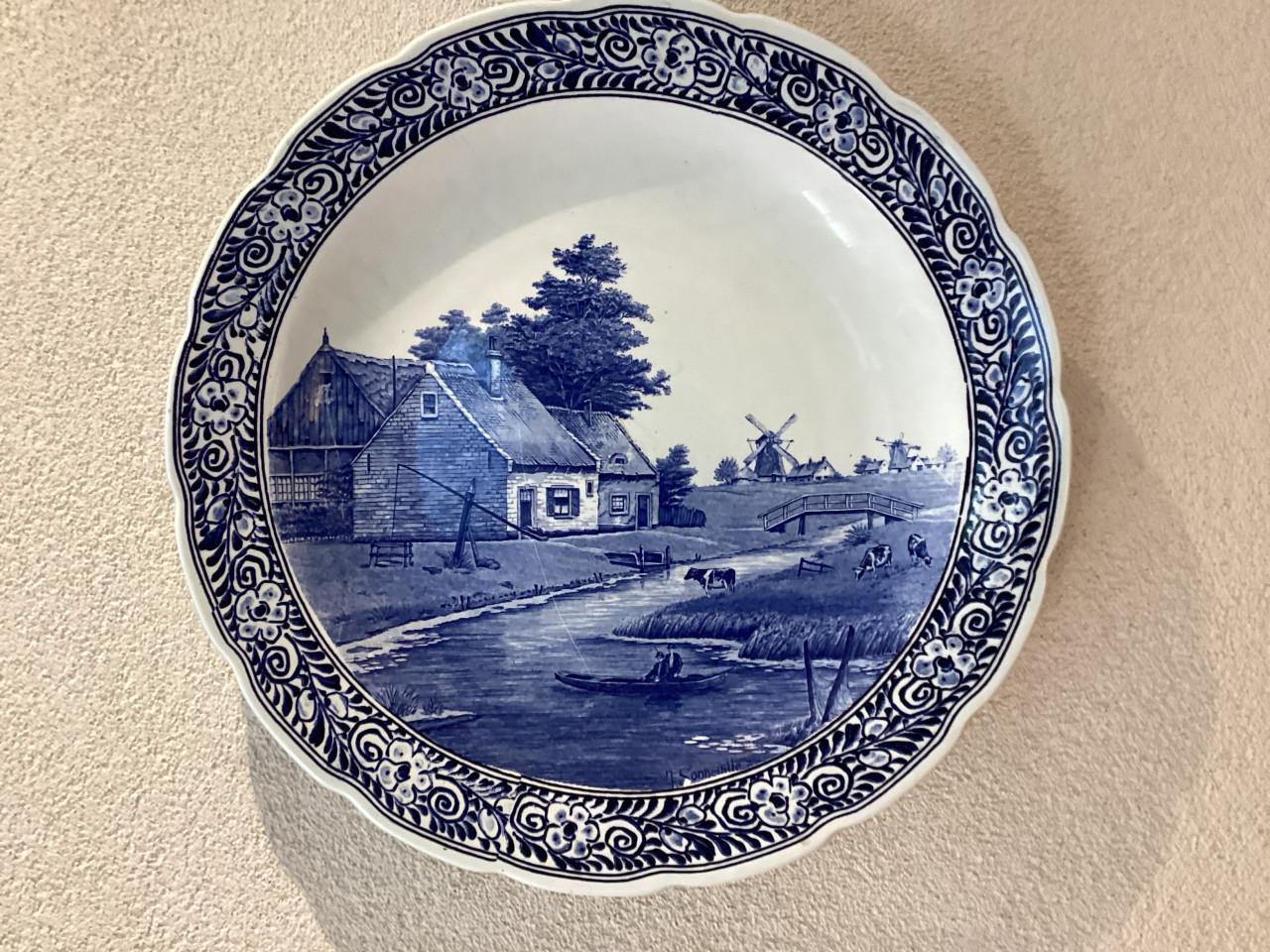 Schotel/Bord . (Delfs Blauw)