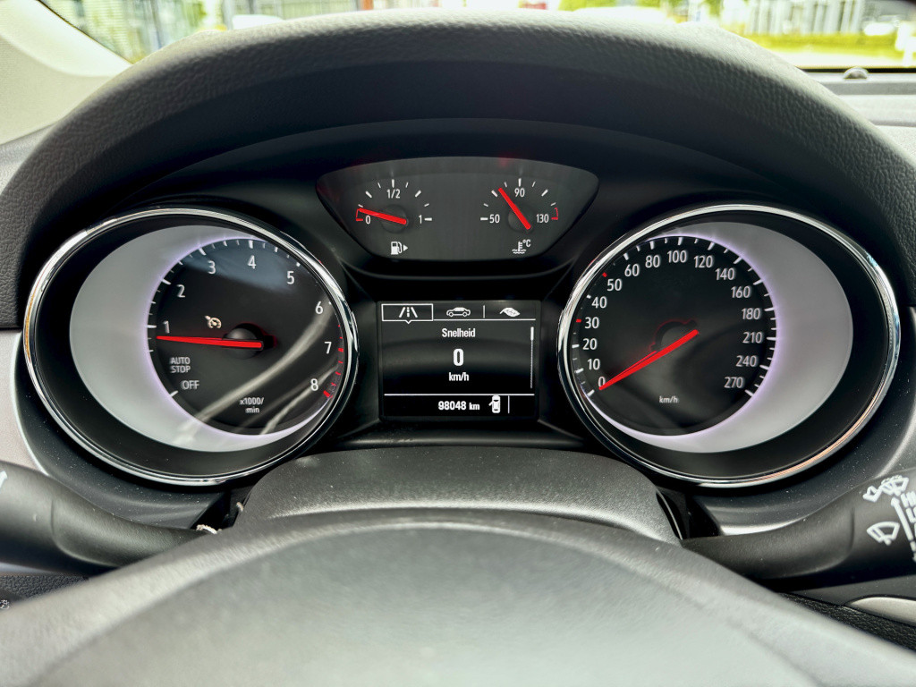 Opel Astra sports tourer 1.2 business edition+ navi ecc cruise