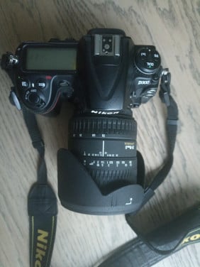 Te Koop Nikon D300 met sigma 2.8 lens