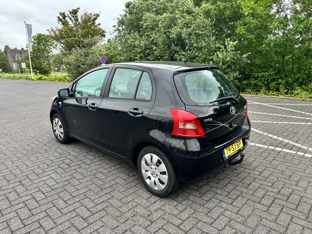 Toyota Yaris 1.3 16V Vvt-i 5DR 2006 Zwart