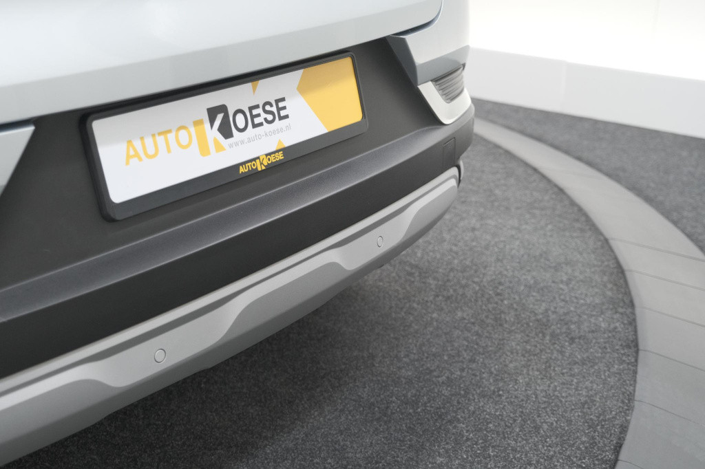 Renault Captur mild hybrid 140 edc techno | camera | 9.3 inch scherm | appl