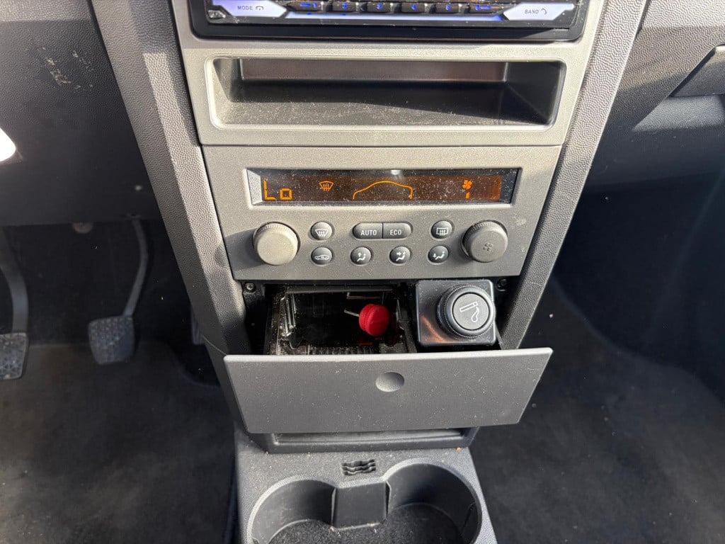 Opel Meriva 1.6-16v temptation/179.000 nap/rijklaar/trekhaak/airco/
