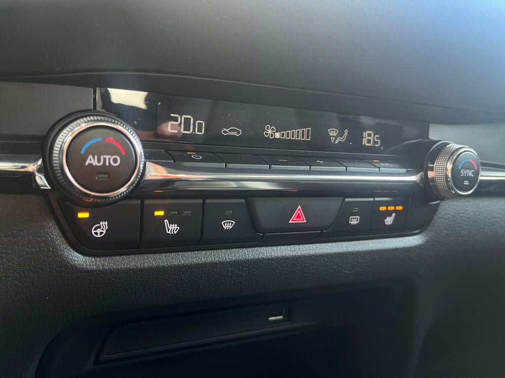 Mazda Cx-30 2.0 e-skyactiv-x m hybrid comfort|bose|trekhaak