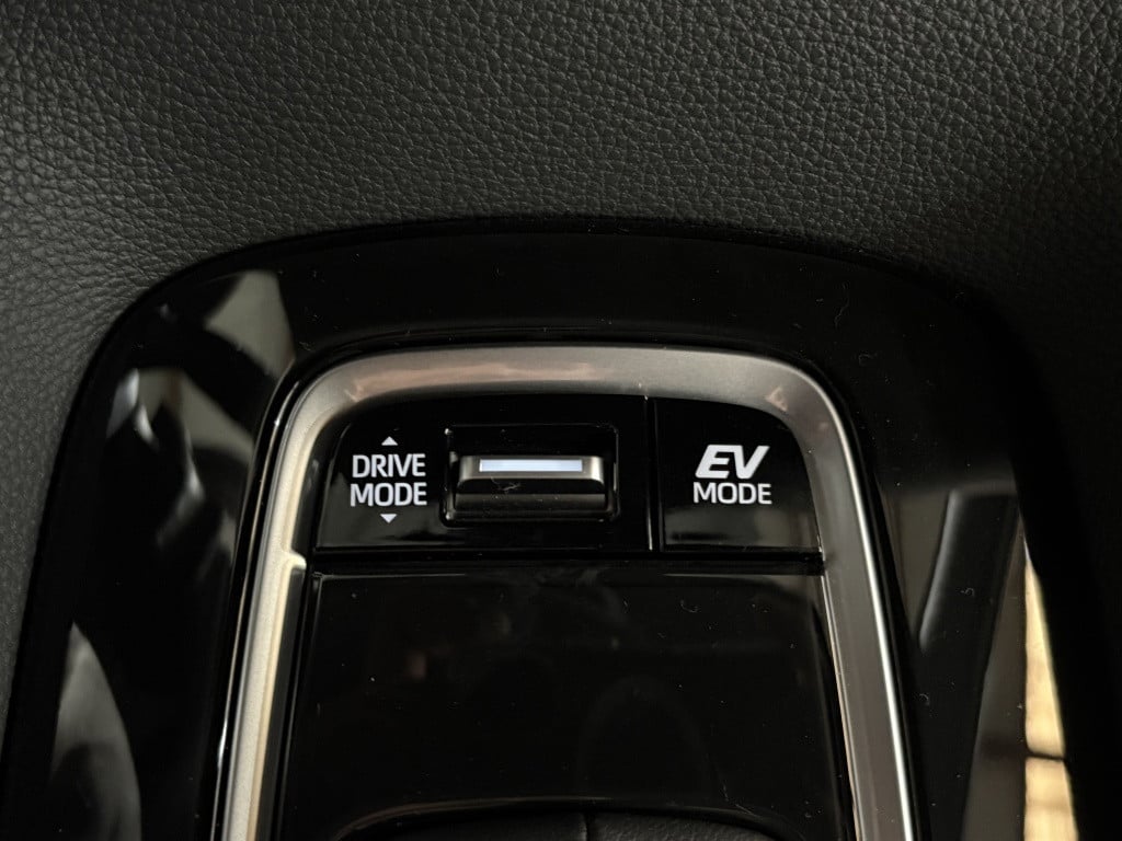 Toyota Corolla Touring Sports | € 1.500,- hybrid 180 gr sport