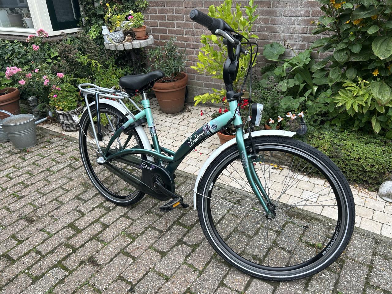 Meisjesfiets Batavus Gabana. Geheel gereviseerd. Lees advertentie.