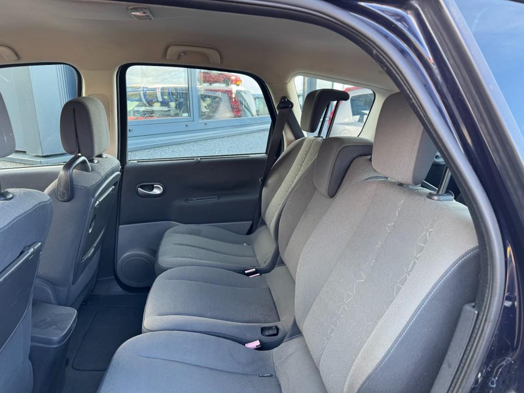 Renault Scenic 2.0 - 16v business line 7 persoons