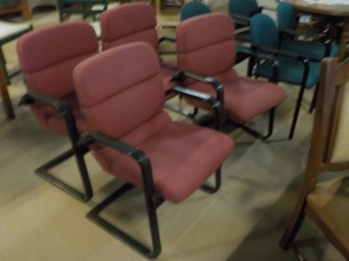 4 mooie kwaliteit Ahrend armleuning stoelen in goede staat OPRUIMPRIJS 60