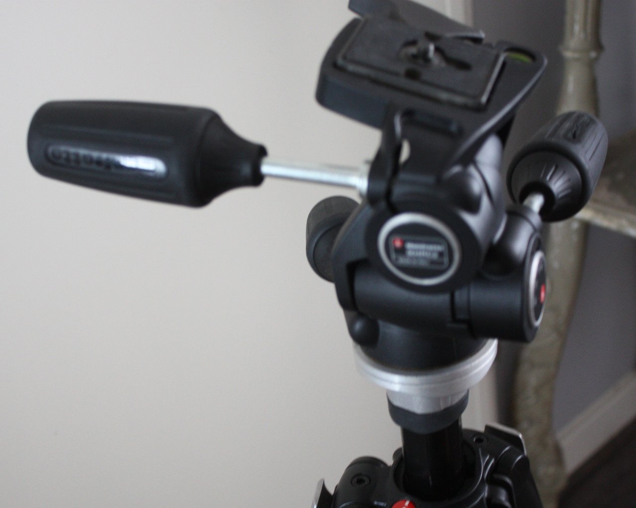 Manfrotto statief 055XDB met Manfrotto statiefkop 804Rc2