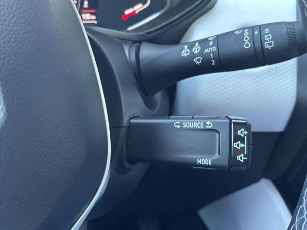 Renault Clio 1.0 tce 90pk techno| camera| navi|lm|carplay|rijklaarprijs inc