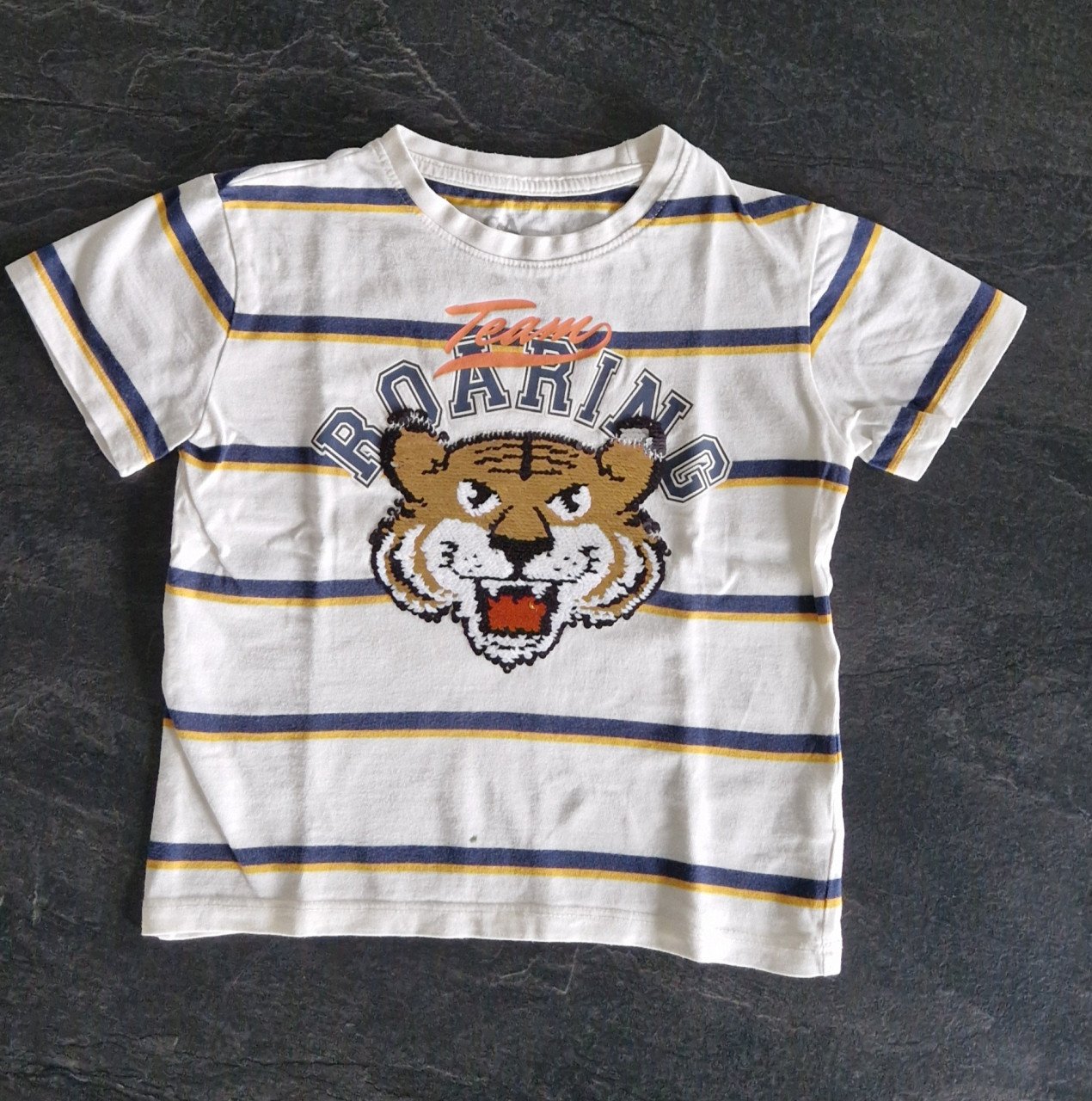 Jongens korte mouw shirts maat 98