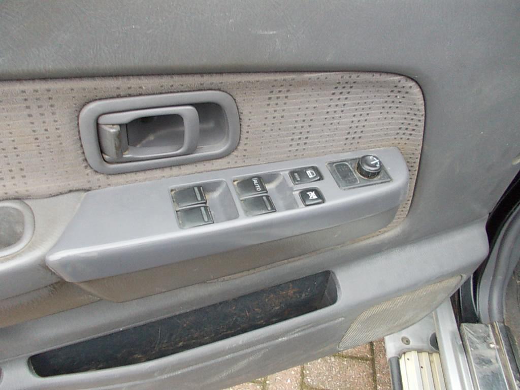 Nissan King-cab pick up (d22) 4x4 double cab 5-pers. (navara)