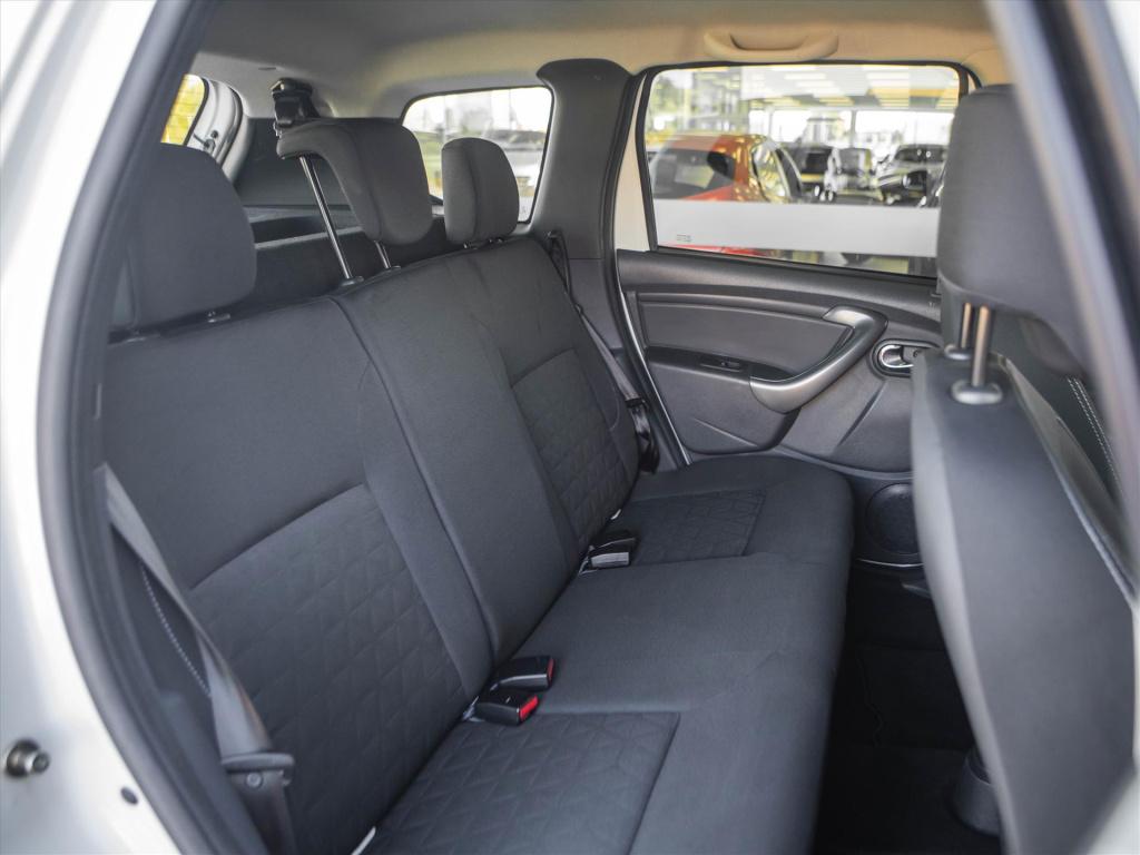 Dacia Duster tce 125pk 4x2 prestige | trekhaak | navigatie | airco | park. 