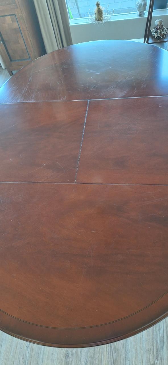 Eettafel uittrekbaar