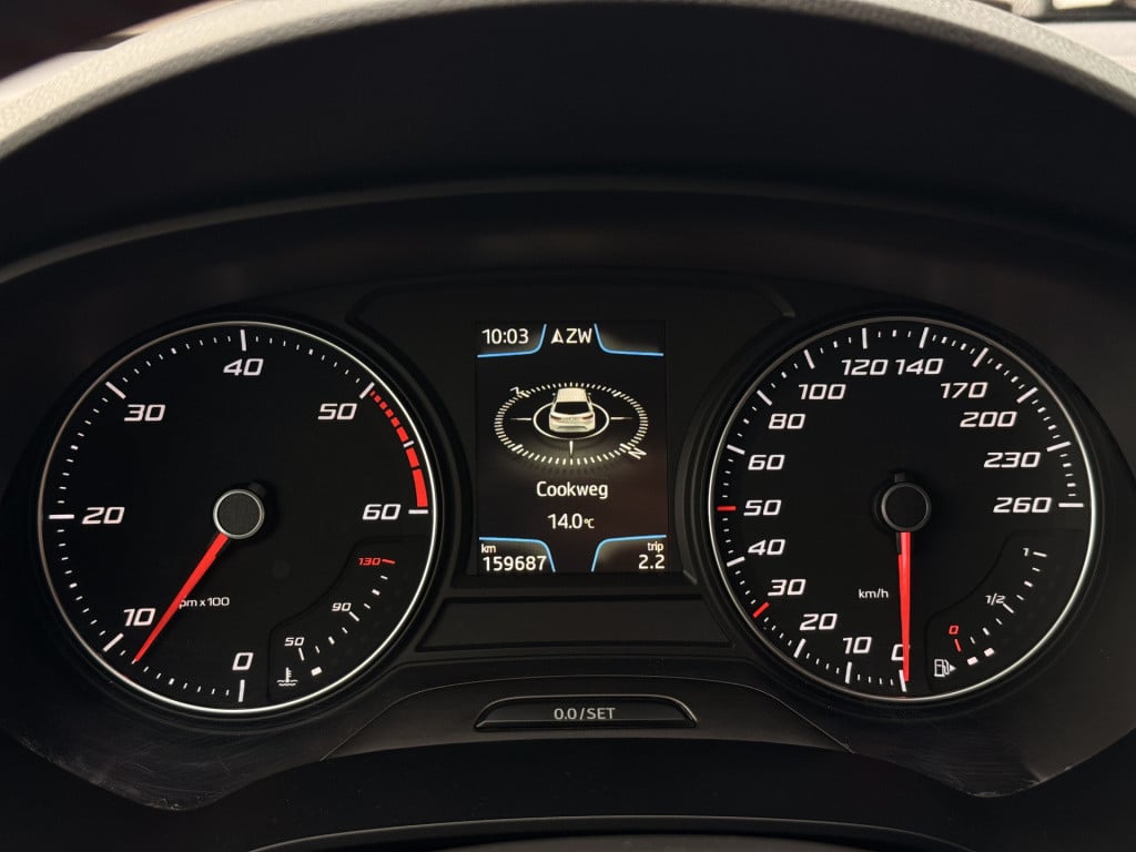 Seat Leon 2.0 tdi fr | led | navi | cruise | dab | stoelverwarming | blueto