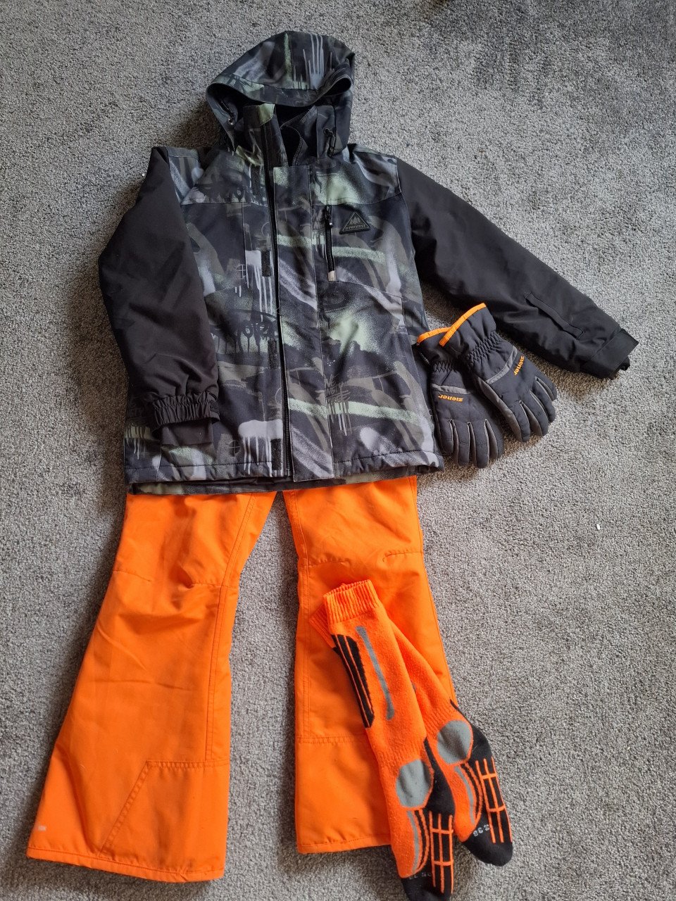 Ski jas maat 140