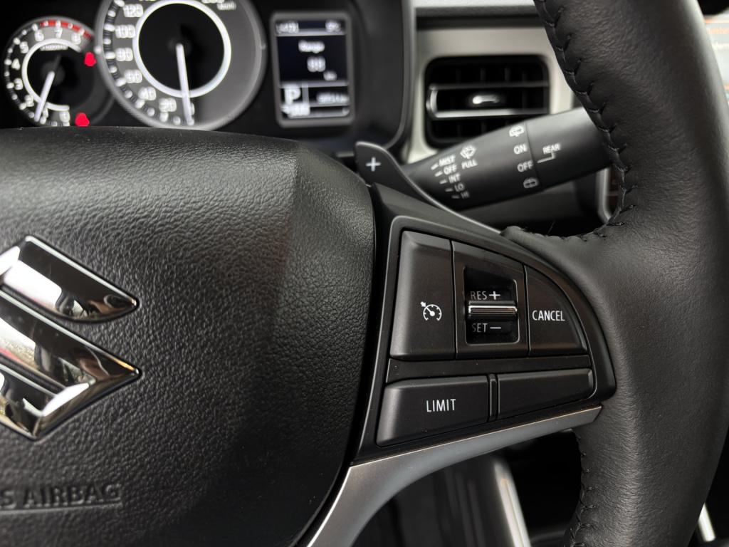 Suzuki Ignis automaat style 1.2 smart hybrid/allseason banden