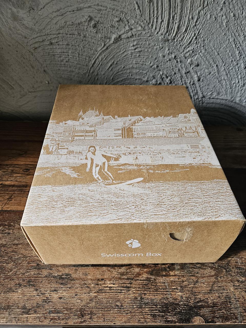 Swisscom TV-Box (IP1200) met afstandsbediening