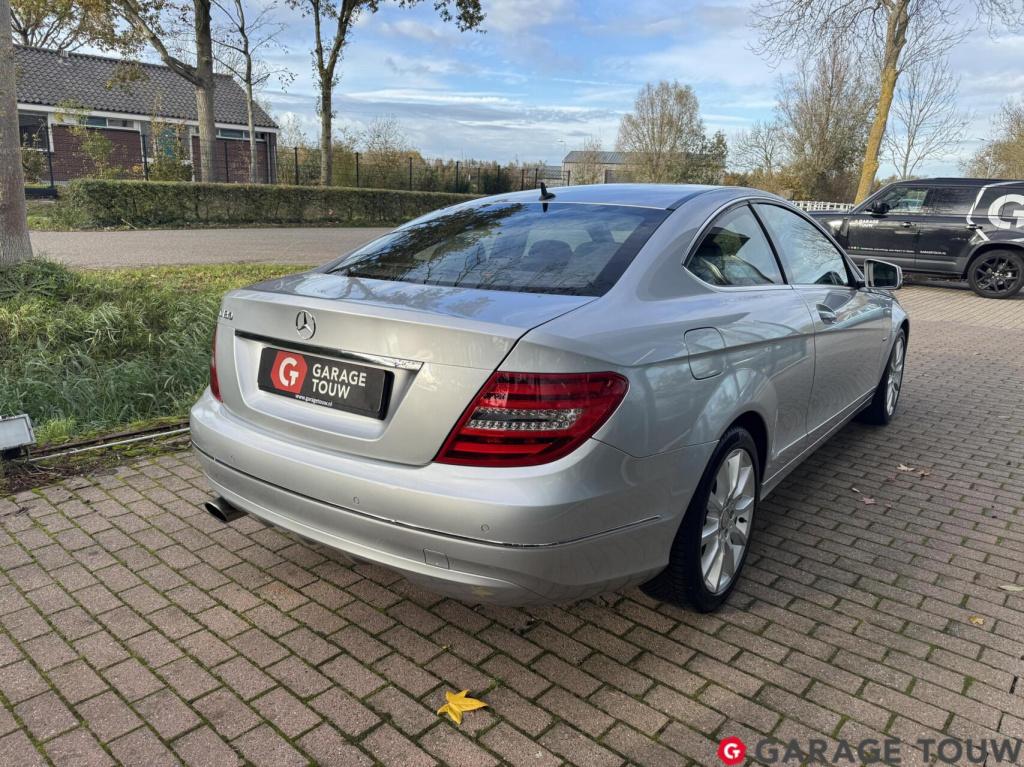 Mercedes-Benz C-Klasse coupé 180 *origineel nl, 2e eigenaar*