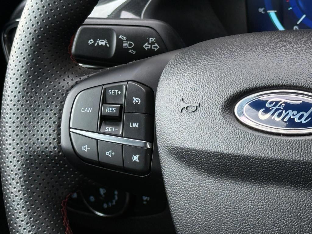 Ford Puma 1.0 ecoboost hybrid st-line