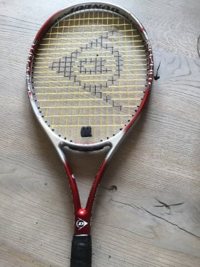 2x Dunlop tennis racket