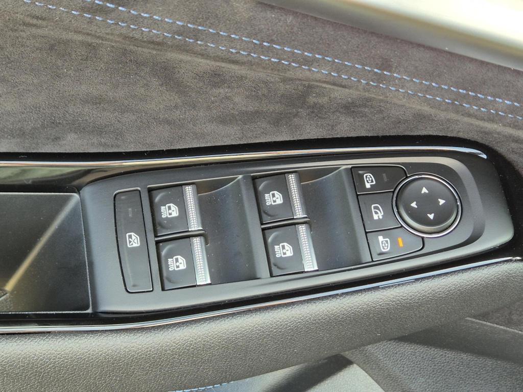 Renault Austral 1.2 e-tech full hybrid 200 esprit alpine nw model, adapt. c