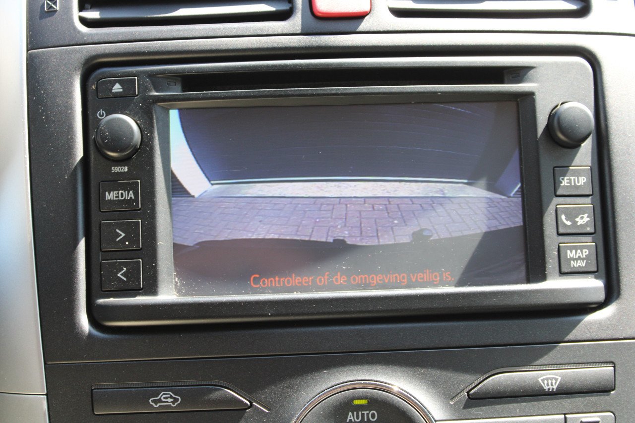 Toyota Auris 1.8 Full Hybrid 5DR APK groot scherm