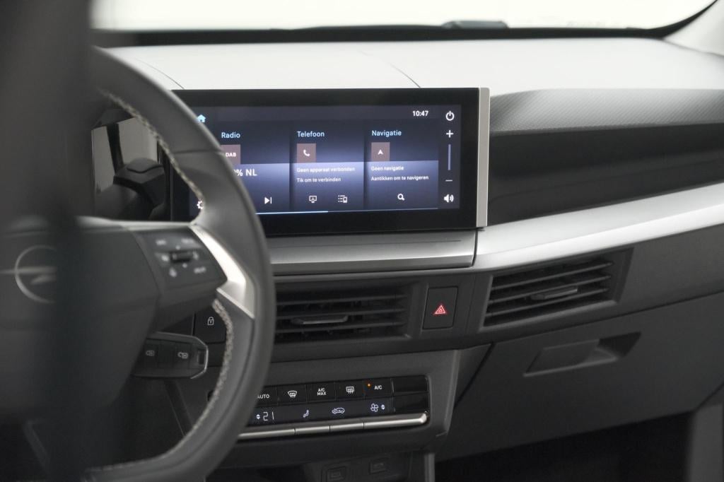 Opel Frontera turbo hybrid 145 gs | 7 zitplaatsen | navigatie | dodehoekdet