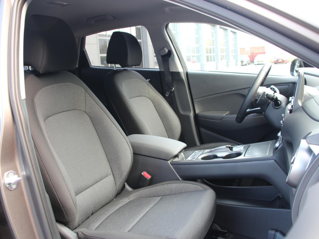 Hyundai Kona ev fashion 39 kwh | head-up display | navigatie | camera | app