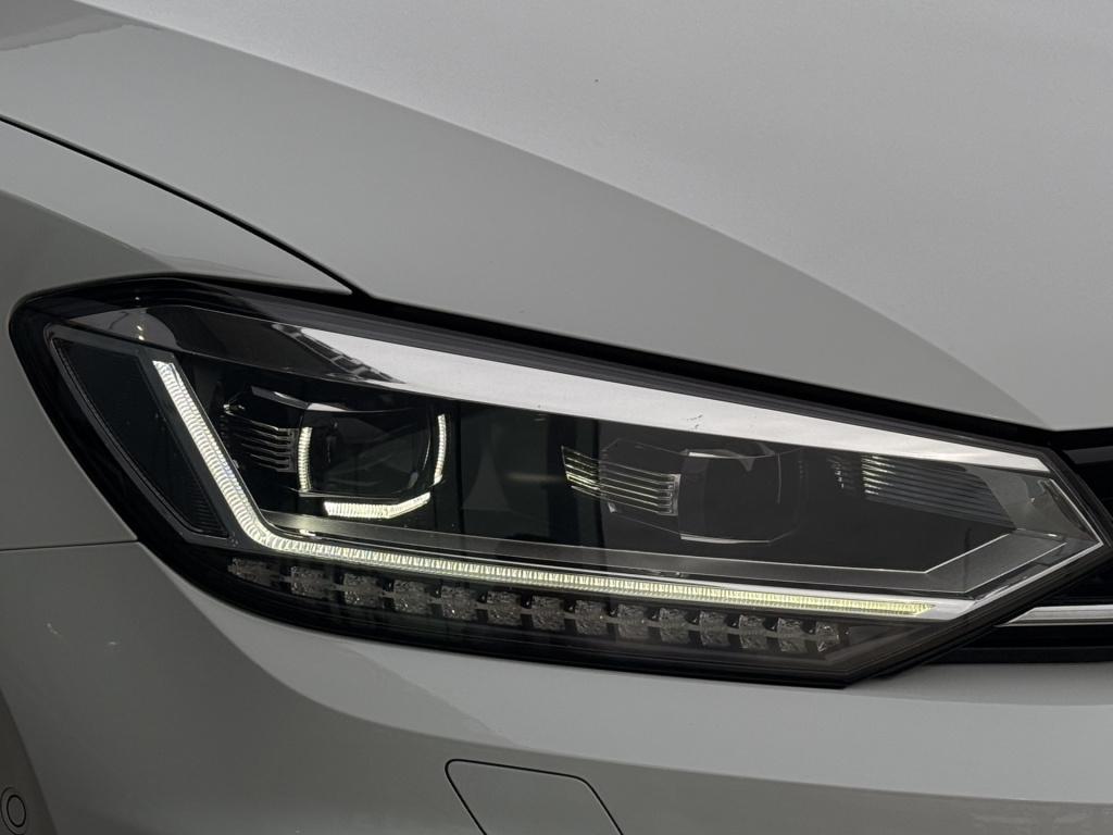 Volkswagen Touran 1.5 tsi highline business r 7p | acc | achteruitrijcamera