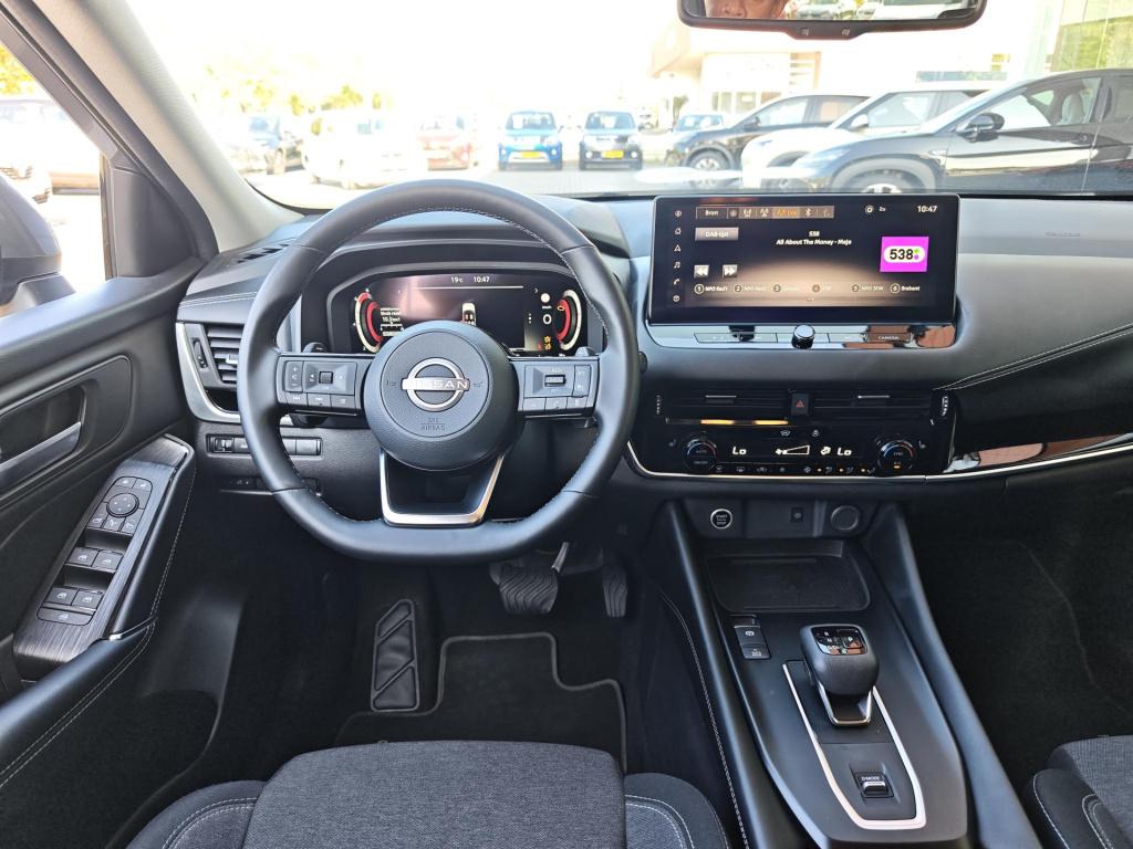 Nissan Qashqai 1.3 mhev xtronic n-connecta incl. trekhaak!