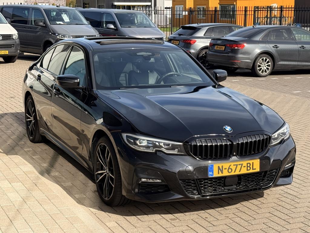 BMW 3-serie 330e m-sport | 360 | pano | leder | acc | stoelverwarming | app