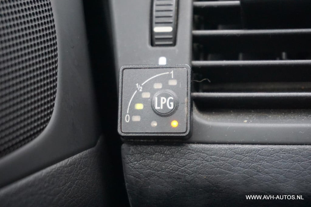 Subaru Outback 2.5i comfort