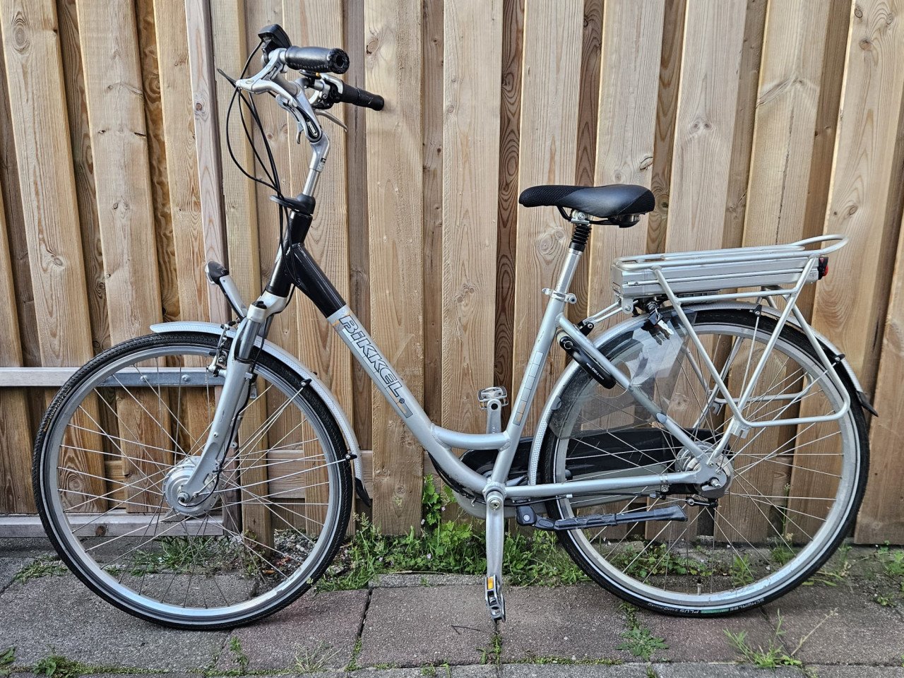Prachtige Bikkel elektrische damesfiets met goeie accu