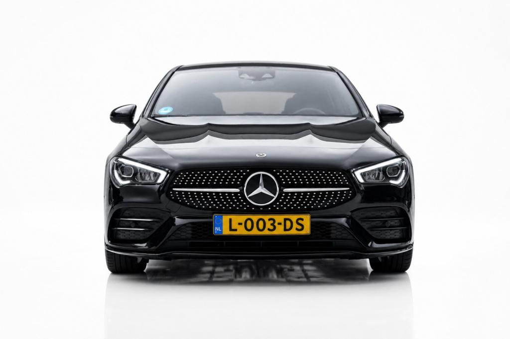 Mercedes-Benz Cla 180 amg night | sfeerverlichting | camera | apple carplay