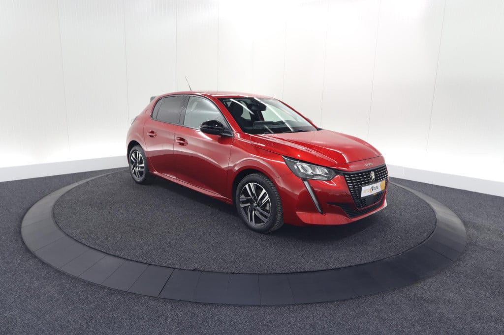 Peugeot 208 puretech 100 eat8 allure pack | camera | navigatie | apple carp