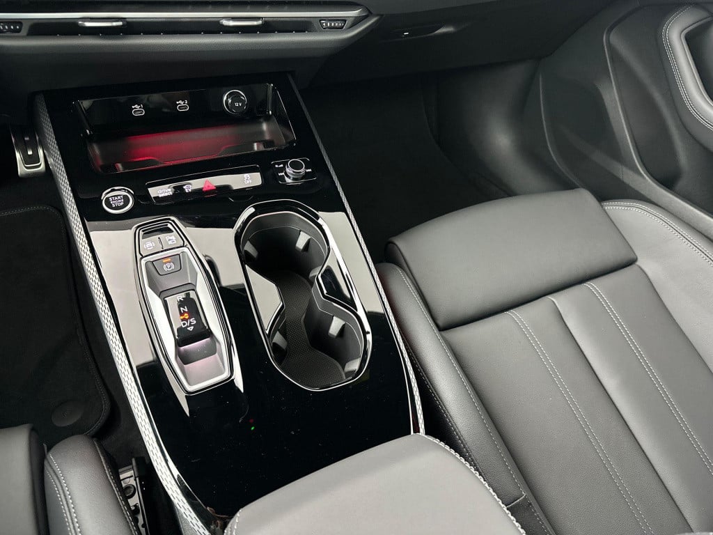 Audi A5 avant s edition 2.0 tfsi e 220 kw / 299 pk avant 7 versn