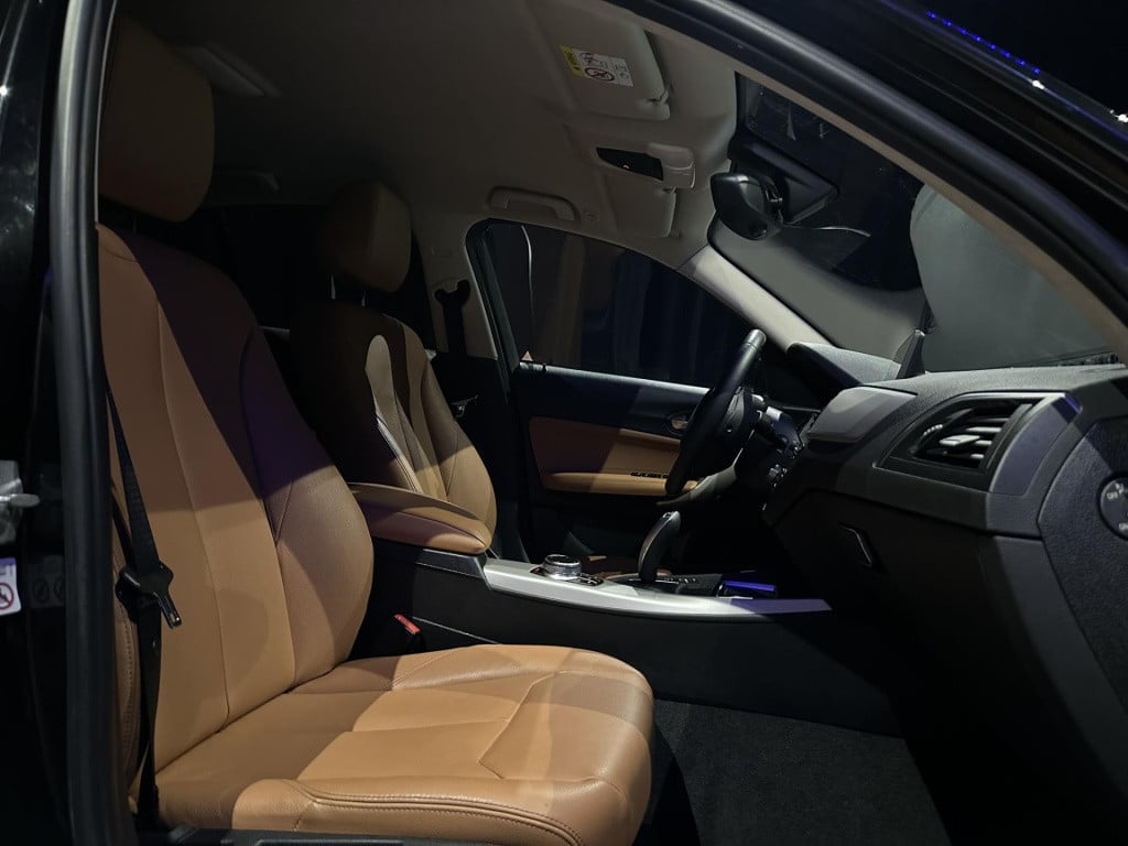 BMW 1 Serie 118i high executive *origineel nl*navi*clima*led*