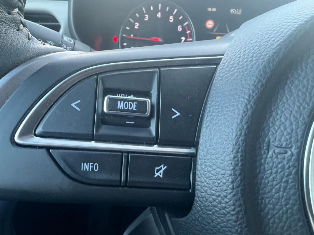 Suzuki Swift 1.2 select smart hybrid
