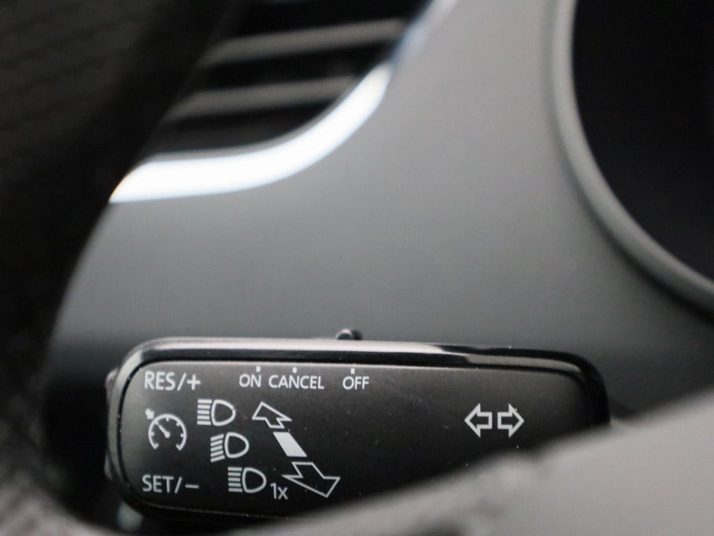Skoda Octavia combi 1.0 tsi greentech ambition business | lmv | trekhaak | 