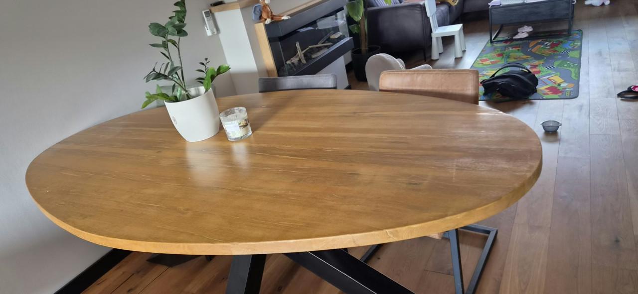 Eiken houten ovale tafel