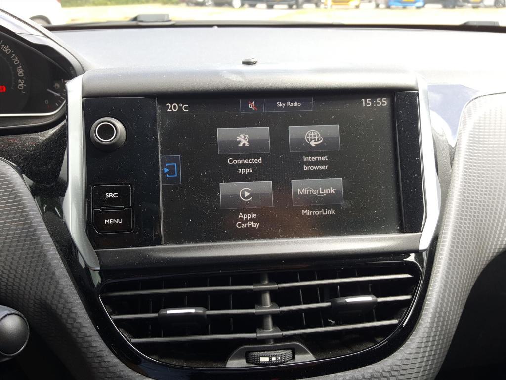 Peugeot 208 allure 1.2 pt-110pk 5d kleurnavigatie applecarplay&androidauto 