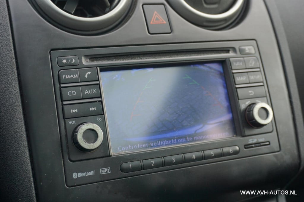 Nissan Qashqai 2.0 connect edition, lpg!!